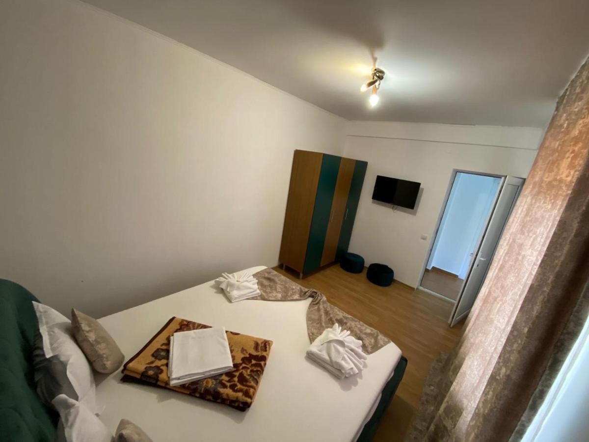 Apartament De Lux Костінешть Екстер'єр фото