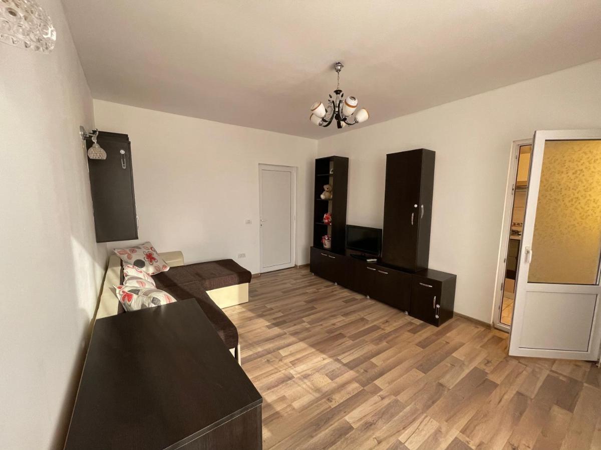 Apartament De Lux Костінешть Екстер'єр фото